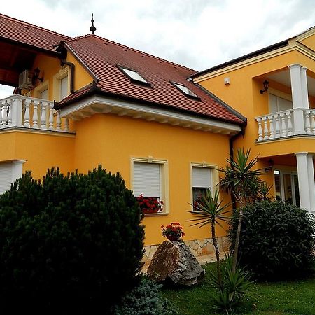Georgina Apartman Harkany Ngoại thất bức ảnh
