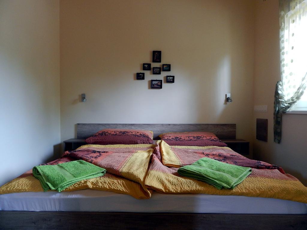 Georgina Apartman Harkany Ngoại thất bức ảnh